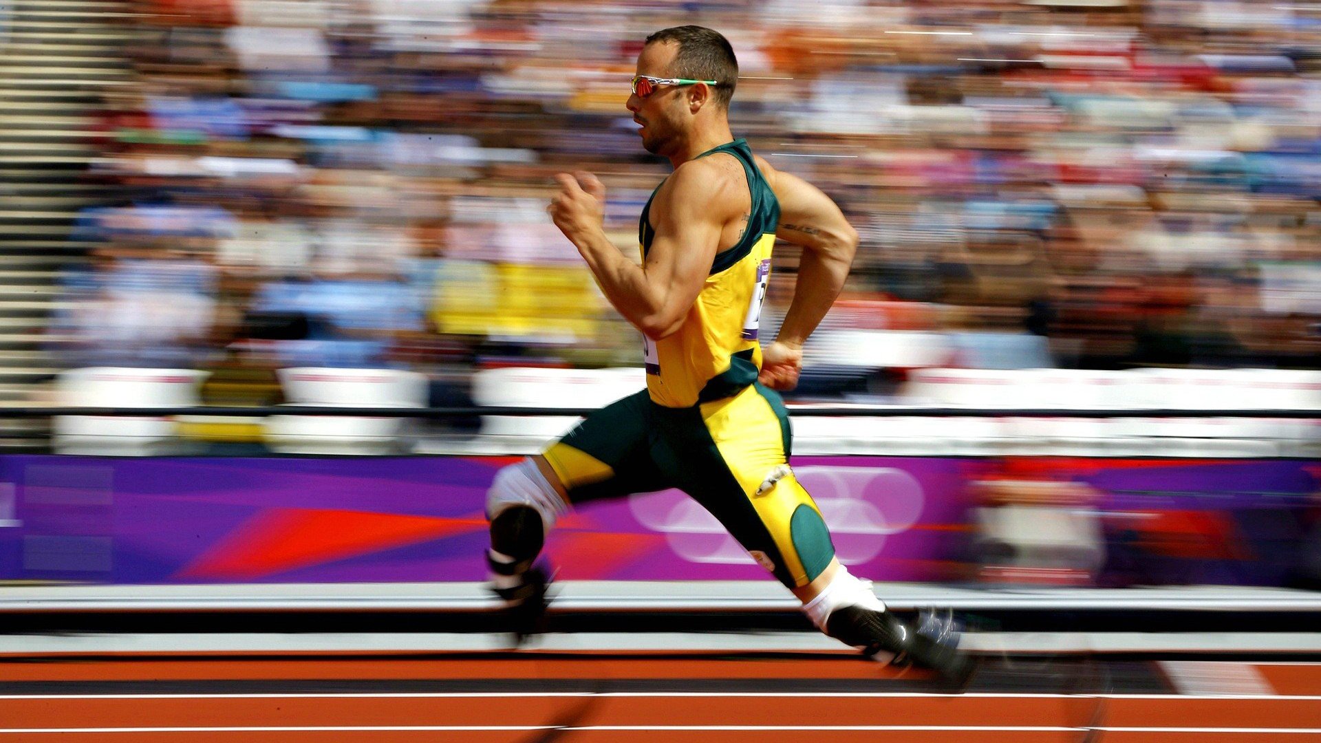 世界杯激情夜:精彩瞬间不停歇!,世界杯超燃视频