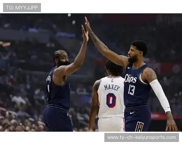 76人季后赛首轮出局，球队面临重建压力，76人季后赛首发